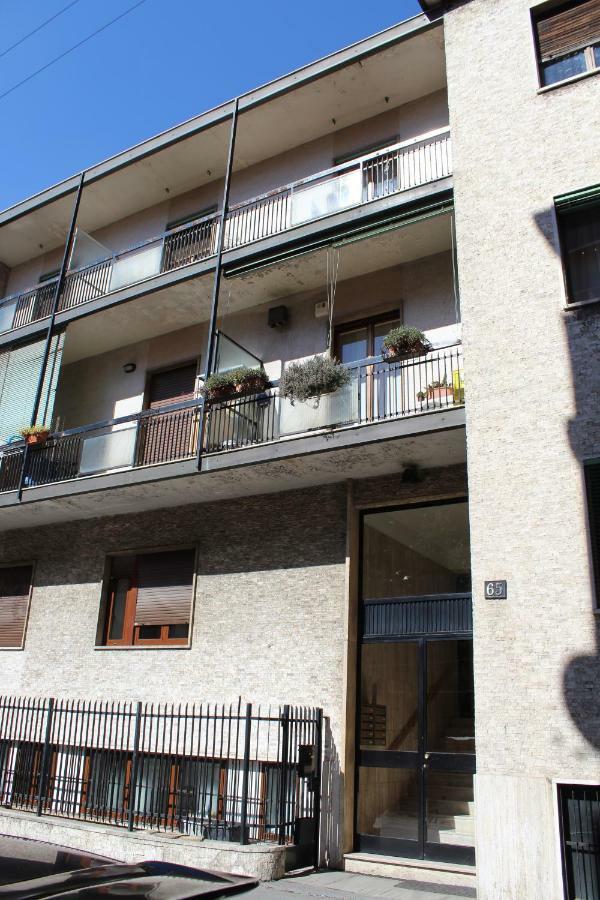 Apartment Paruta 65 Milano Exteriör bild